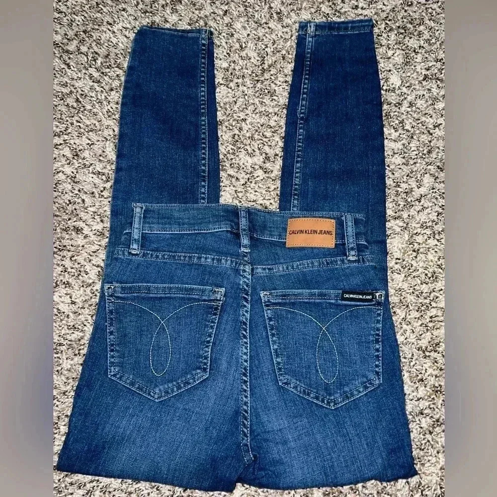 Calvin Jeans for women’s - Picture 2 of 4